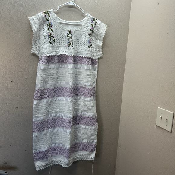 Mexican Oaxacan Embroidered Floral Maxi Dress Womens XL Artisan Handmade - Picture 1 of 8